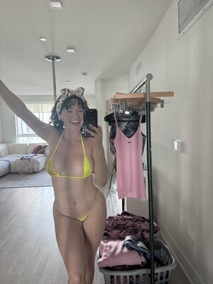 Adison Briana leaks