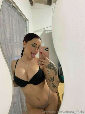ainara nude