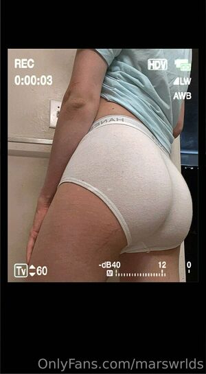 mars nude