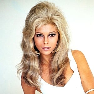 nancy_sinatra Nancy Sinatra pics download