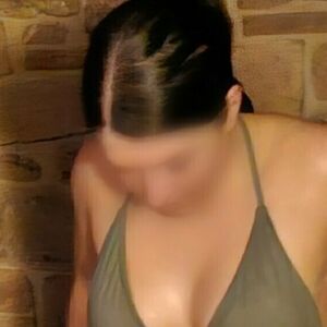 Sophie & Tom - Cuckold