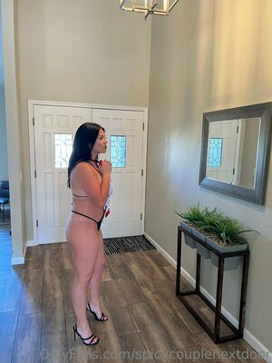 Spicy Couple Next Door leaks