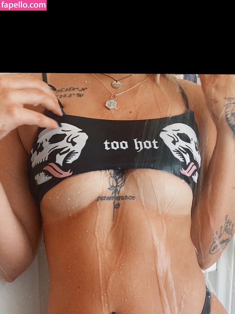 trapcoookiiee nude