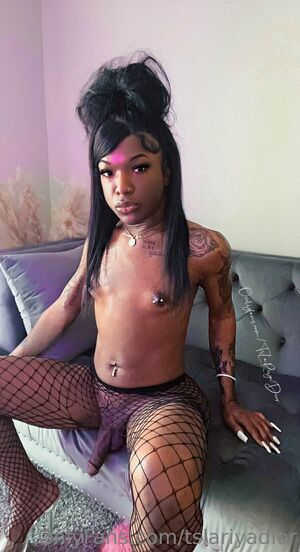 tslariyadior nude