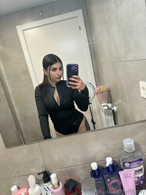 LucyGray leaks