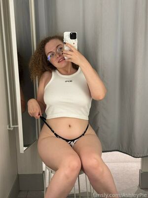 Ashley🤍 nude
